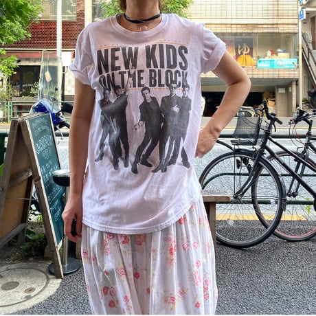 [USED] NEW KIDS TOUR Tee