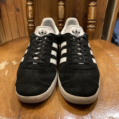 [USED] adidas GAZELLE