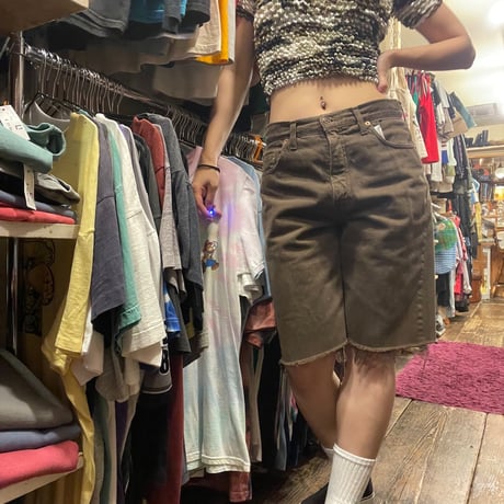 [USED] Euro Levi's BROWN 🤎 DENIM CUT OFF SHORTS orange tab