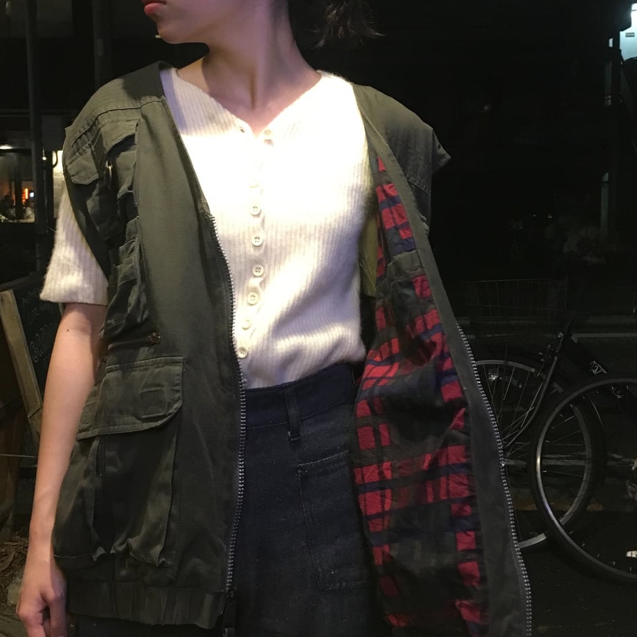 5cb9bfec686ee24cf4f10346