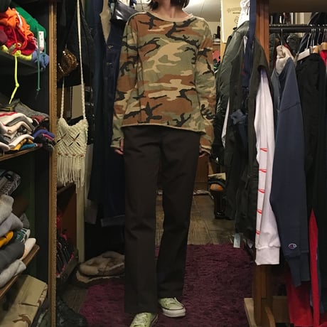 [USED] 指穴つき♡CAMO柄Tee