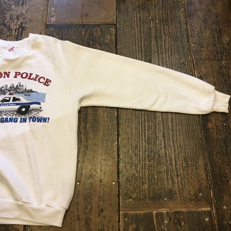 [USED] BOSTON POLICE  SWEAT