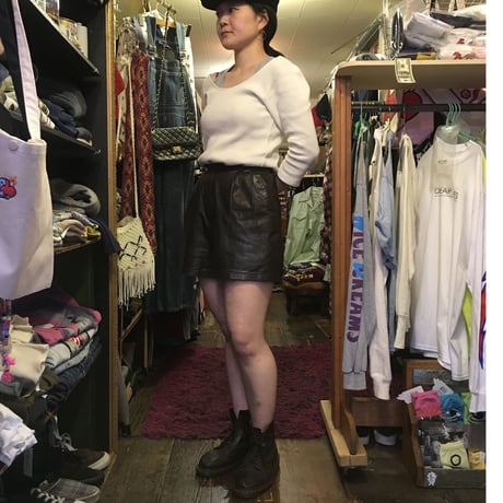 [USED] REALレザータック入りショートパンツ