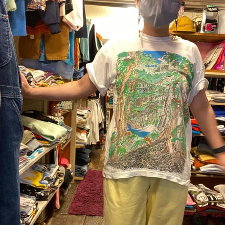 [USED]  Australian RAINFOREST Tee