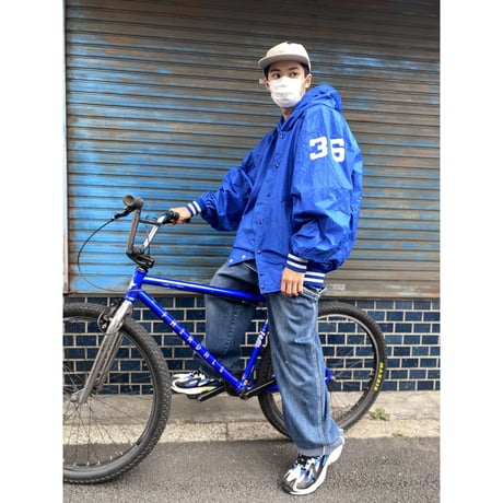 [USED] Nylon stadium jacket BLUE XL