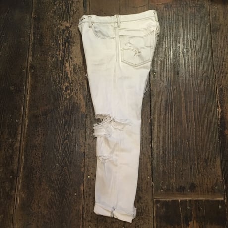 [USED]   Levis damage!! DENIM