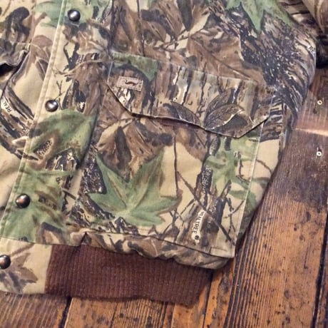 [USED] 重ね着風 CAMO フードJKT 中綿入り