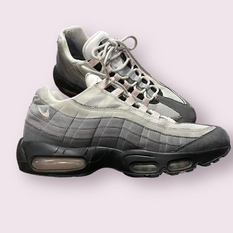 [USED] NIKE AIR MAX 95