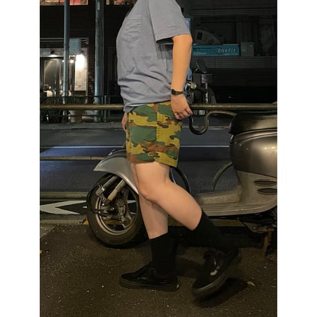 [USED] BELGIE CAMO SHORTS！