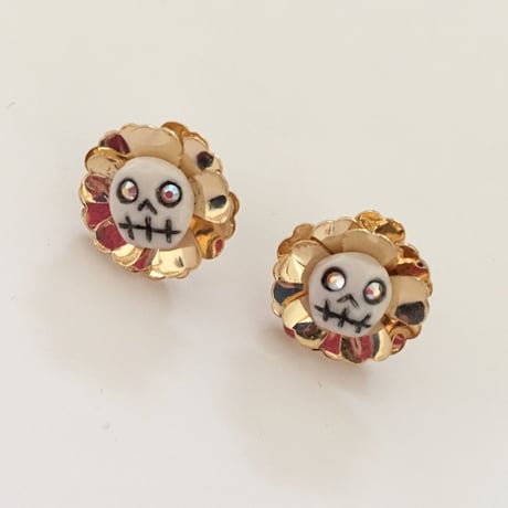 [BENICOTOY] GOLD FLOWER SKULL ピアス小