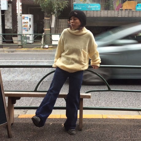 [USED] たまご色 ゆるっとニット