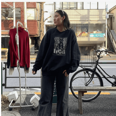 [USED]BLACK CAT MAGICAL SWEAT