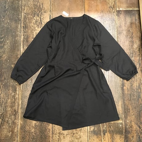[USED] BLACK 巻きガウン