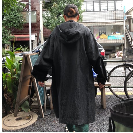 [USED] BLACK NYLON HOODIE COAT