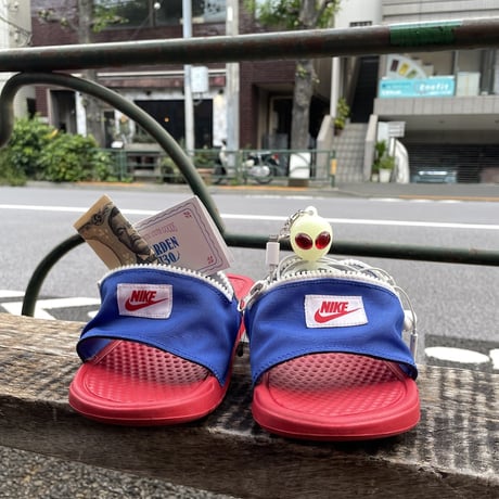 [USED]NIKE zip pocket SANDAL ❤️💙
