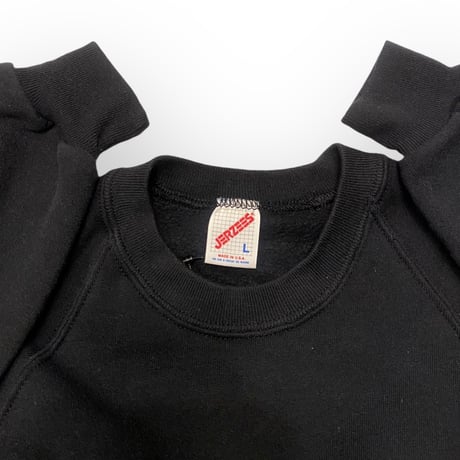 [USED] ショート丈のBlack Sweat