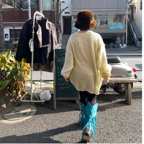 [USED] ざっくり編み white 🤍 アクリル ニット