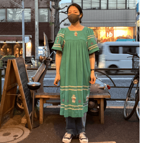 [USED] ミントグリーン刺繍ワンピース