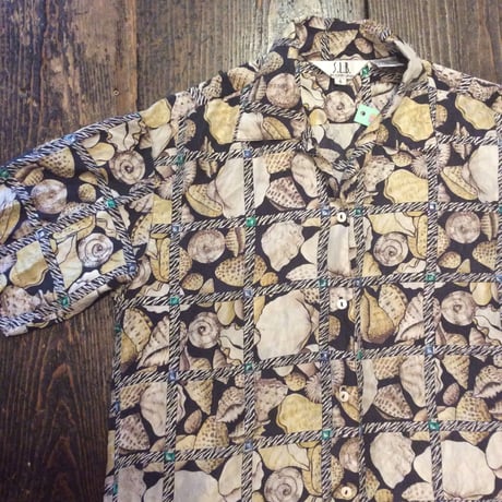 [USED] 貝殻柄のSILKシャツ