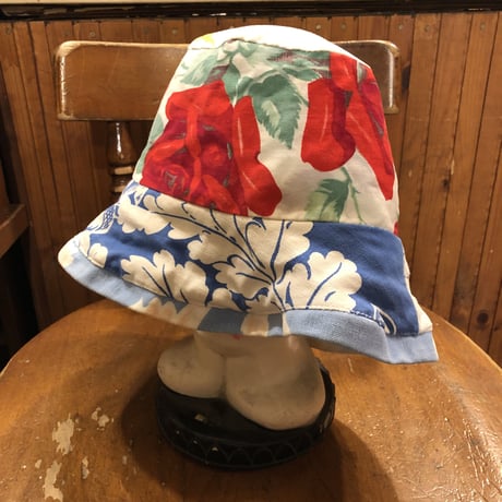 [USED] FLOWER REVERSIBLE HAT♡