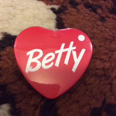 [USED] ♡ BETTY バッチ