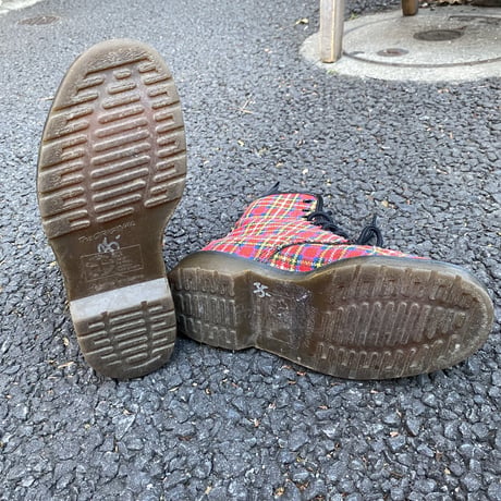 [USED] Dr.Martens 8HOLE チェック柄！