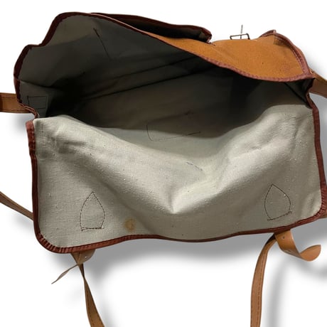 [DEADSTOCK] ハンガリー軍🇭🇺 ショルダーBAG