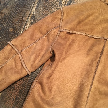 [USED] モコモコあったかFake ムートンJKT