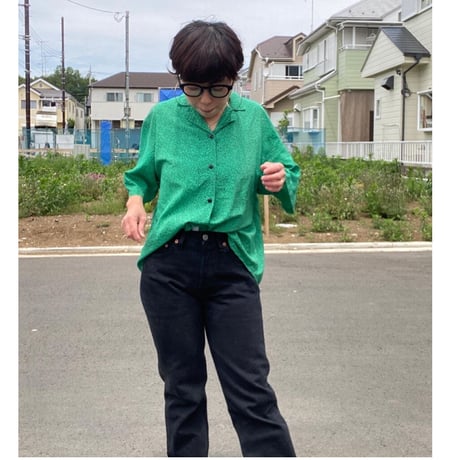 France🇫🇷文字柄レーヨンシャツ💚