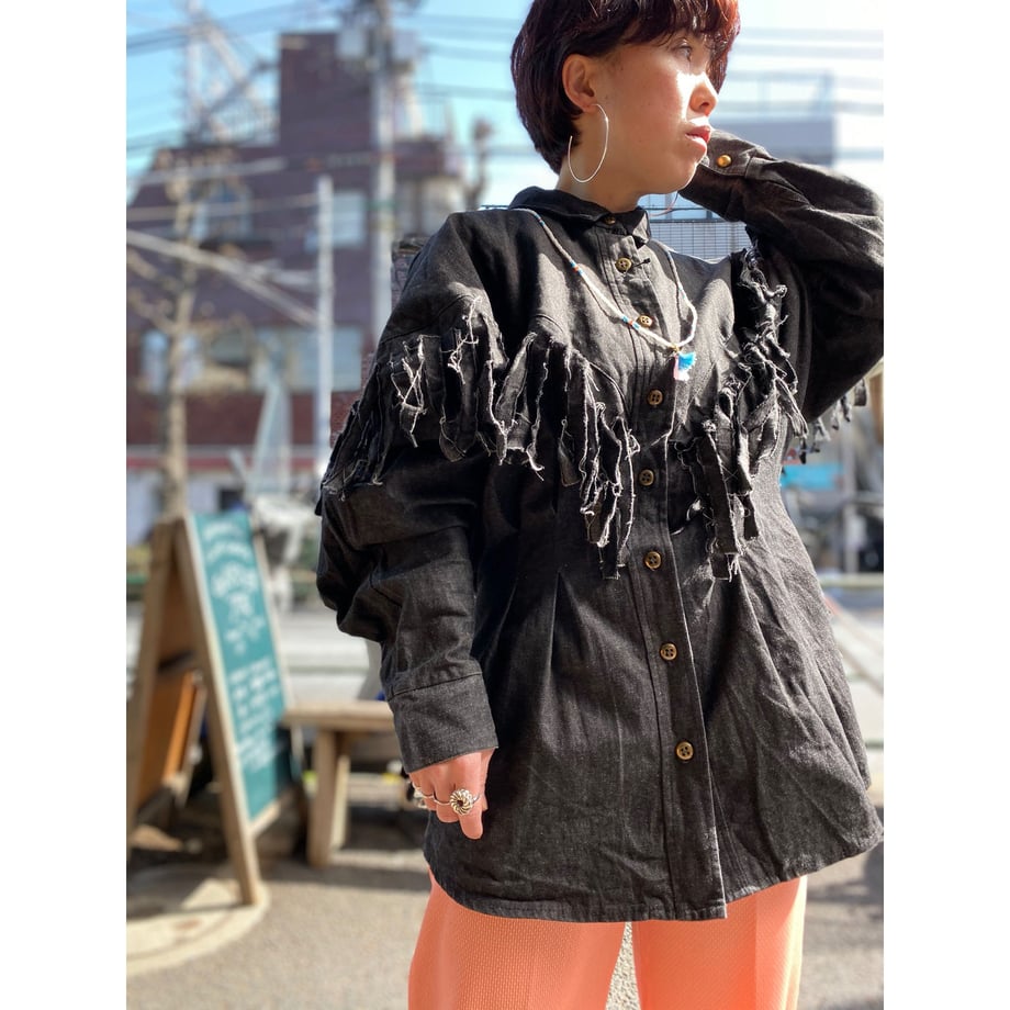 5e65cb0368c4623fa9a2a22b