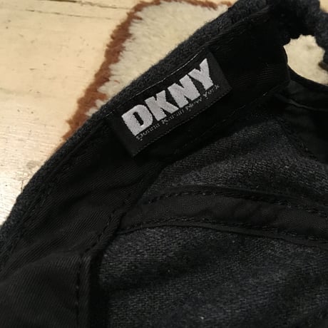[USED] DKNY  6パネル WOOL  CAP!