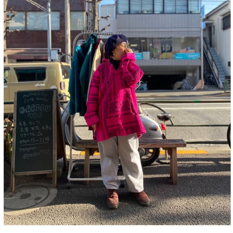 [USED] MEXICAN PARKA 💖NEON PINK/BLACK