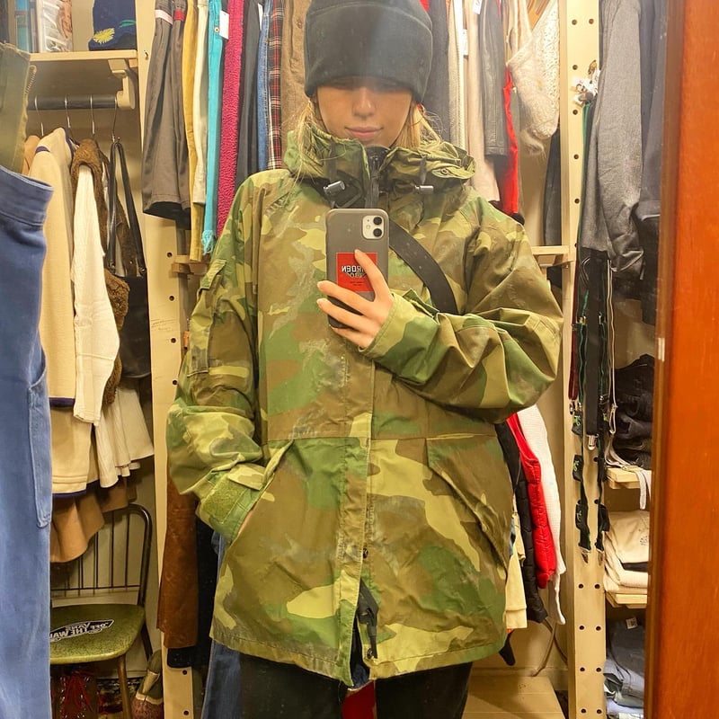 【きんちゃん】90sUS.ARMY ECWCS gen1前期マウンテン Amazon.co.jp: [アメリカ軍] US.ARMY ECWCS Gen1 GORE-TEX PARKA