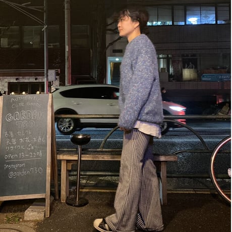 [USED] キラキラブルーニット
