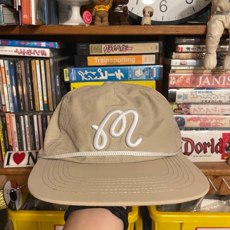 [USED] Malbon ぷっくり刺繍 BEIGE NYLON CAP🦙🤎