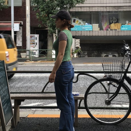 [USED] おへそチラリ♡サマーニット