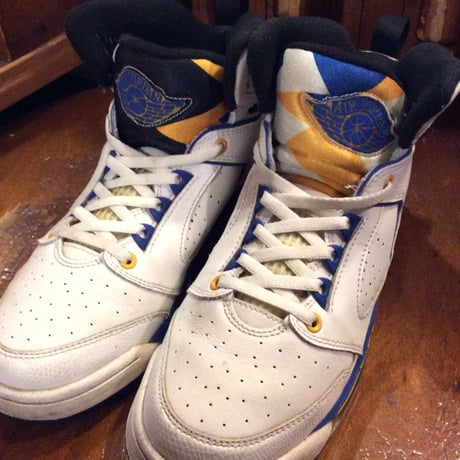 [USED] BOYS AIR JORDAN