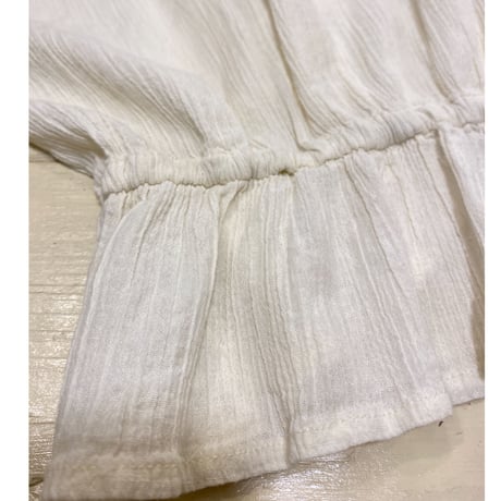 [USED] コットンガーゼ刺繍TOPS