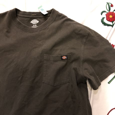 [USED] 良い色。Dickies シンプル ポケTee