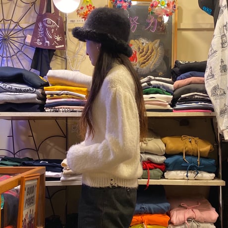 [USED] BLACK FUR HAT♡ 
