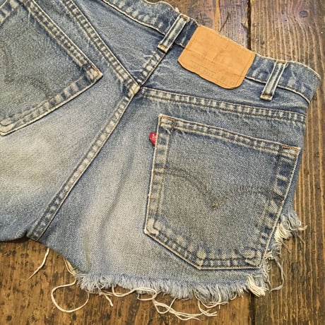 [USED] ふさふさ♡Levi's CUTOFF DENIM SHORTS