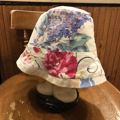 [USED] FLOWER REVERSIBLE HAT♡