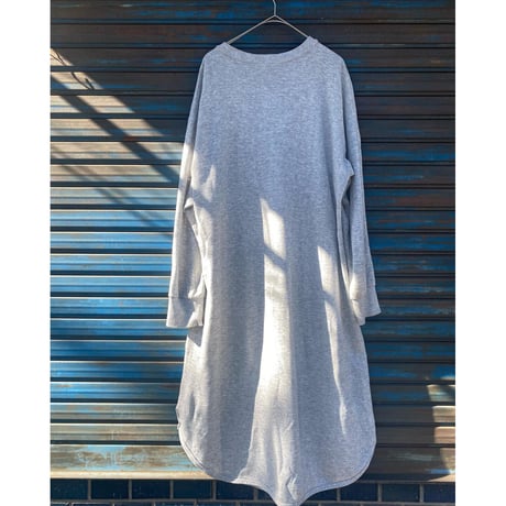[USED] ひょっこりクマさん SWEATワンピース