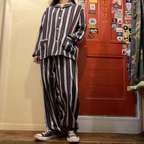 [USED] EURO PAJAMA SET-UP！