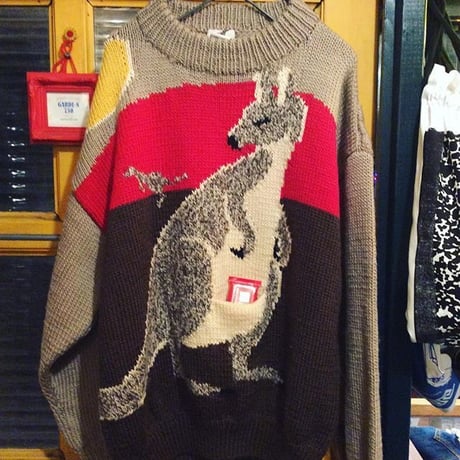 [USED] Wool  おなかポケ付き！カンガルーセーター