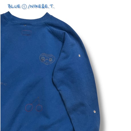 [HILITE STORE] ハンドメイド刺繍SWEAT/ブルー①