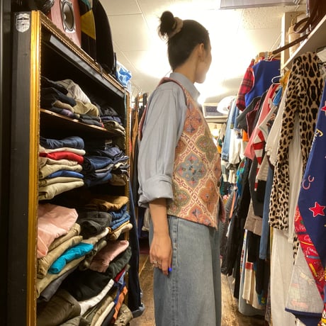 [USED] VINTAGE ゴブラン織り 総柄 VEST