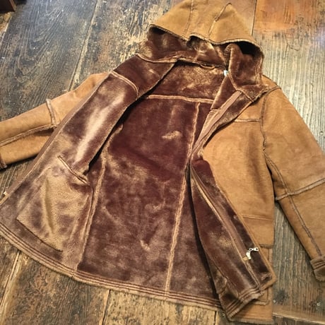 [USED] モコモコあったかFake ムートンJKT
