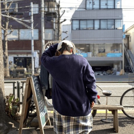 [USED] シンプル NAVY ニットカーディガン