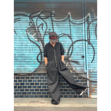 [USED] BLACK シンプル All in one